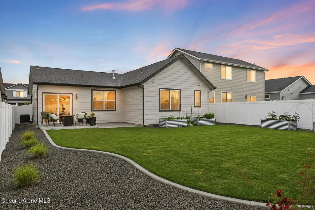 4923 E Dorado Avenue Post Falls ID 83854