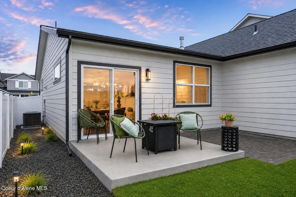 4923 E Dorado Avenue Post Falls ID 83854