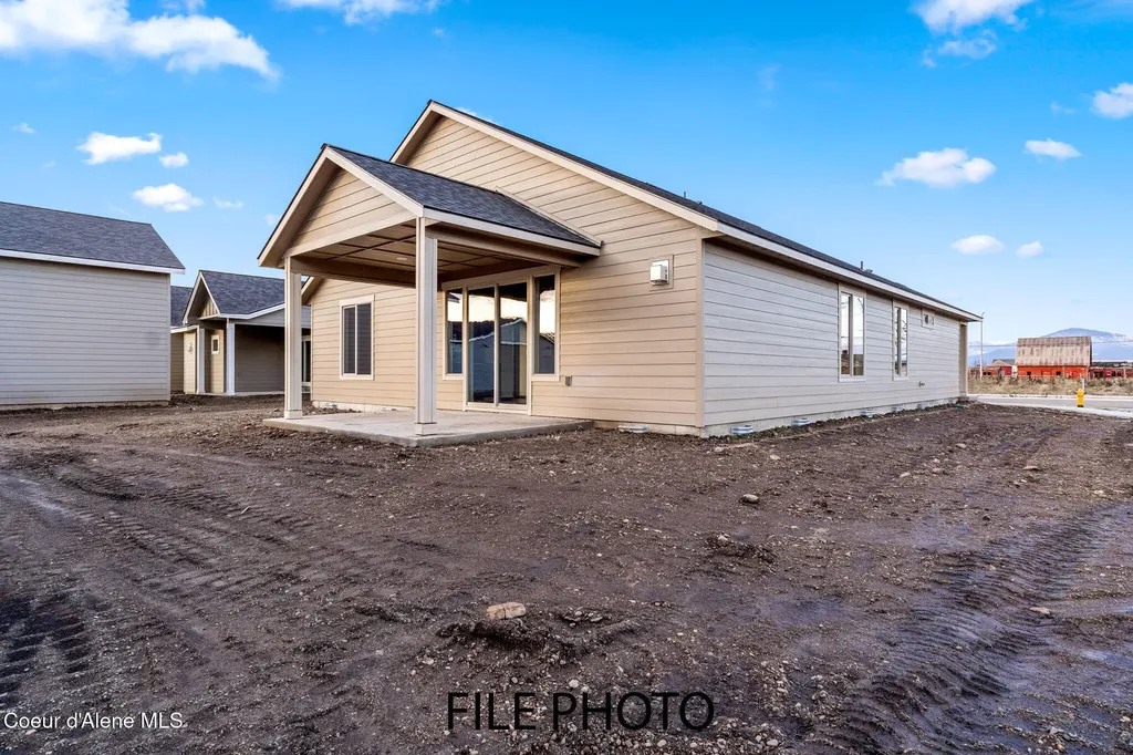 4497 E Savea Lane Post Falls ID 83854