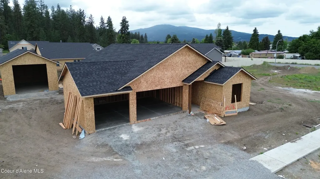 4478 E Davin Drive Post Falls ID 83854