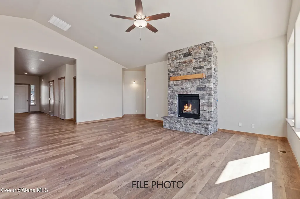 4478 E Davin Drive Post Falls ID 83854
