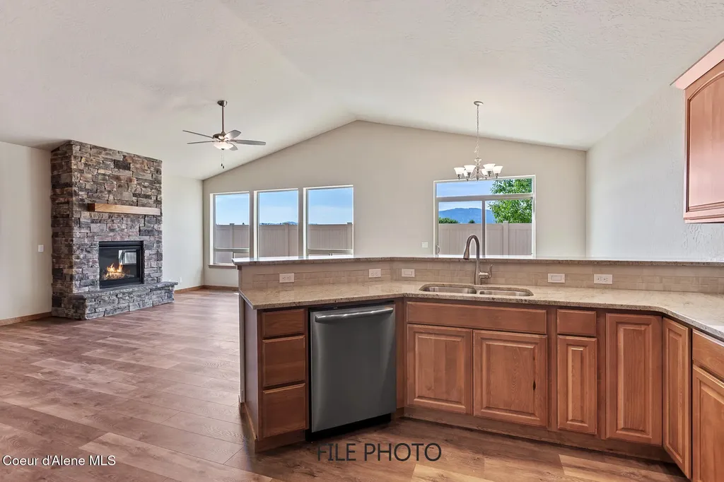 4478 E Davin Drive Post Falls ID 83854