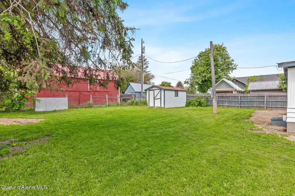 311 N Main Street Kootenai ID 83840