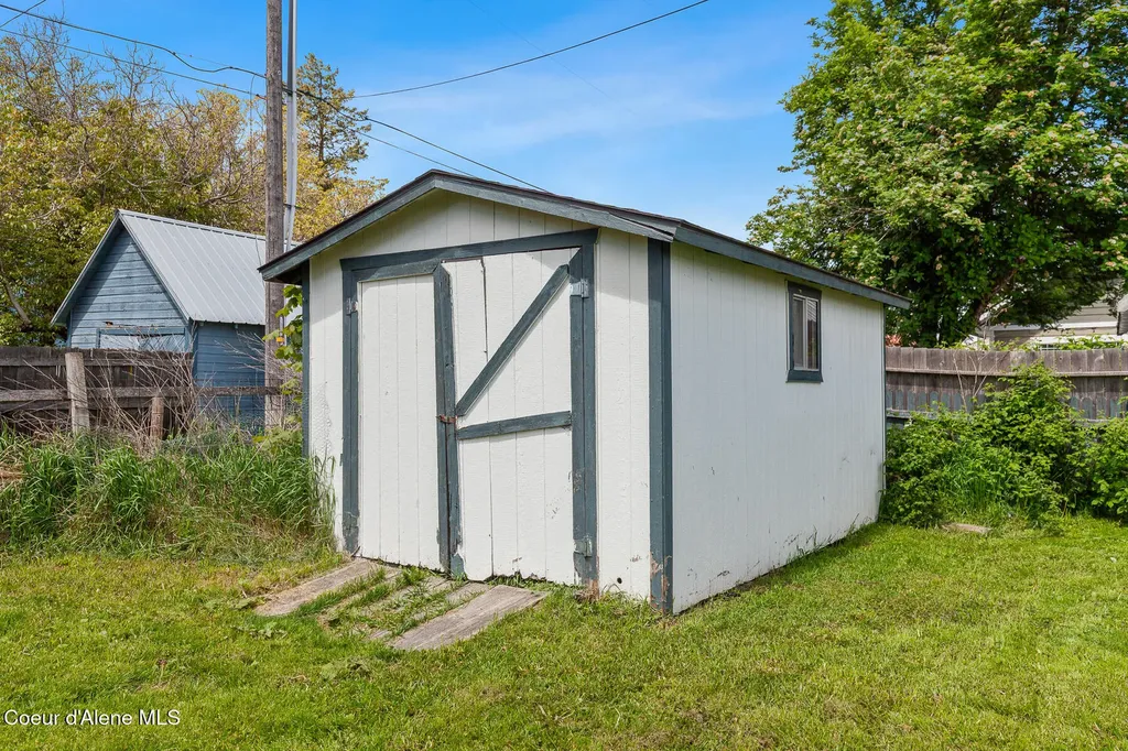 311 N Main Street Kootenai ID 83840