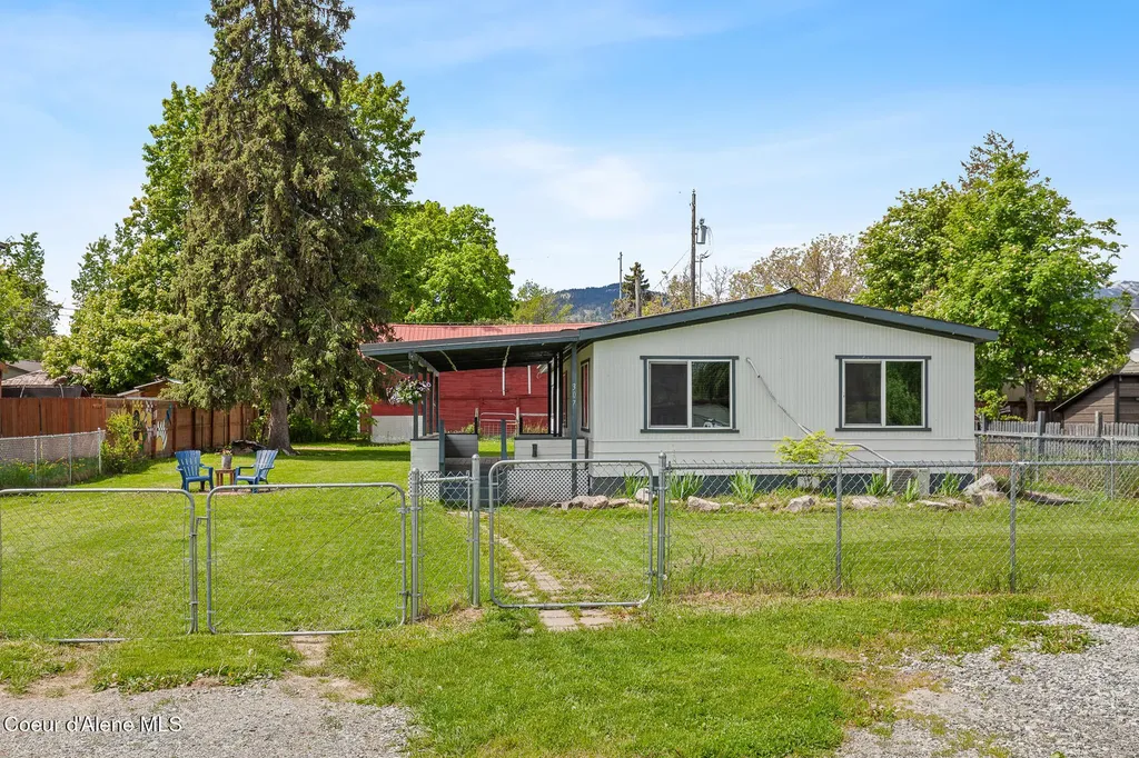 311 N Main Street Kootenai ID 83840