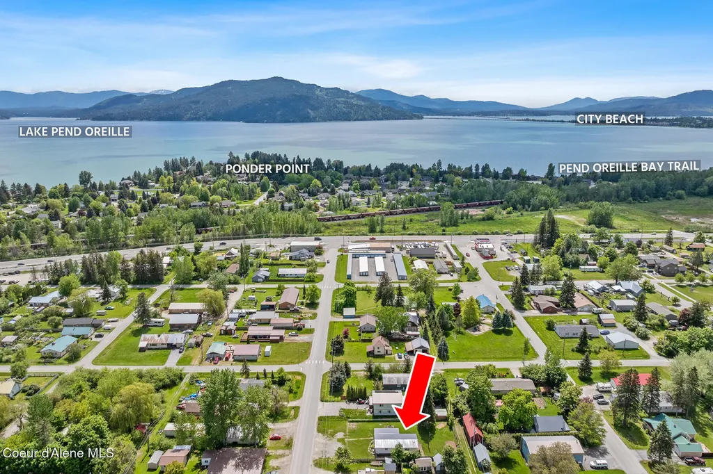311 N Main Street Kootenai ID 83840