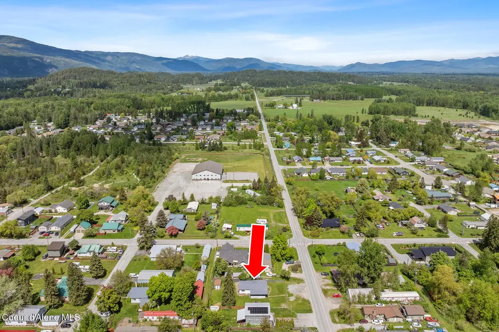 311 N Main Street Kootenai ID 83840