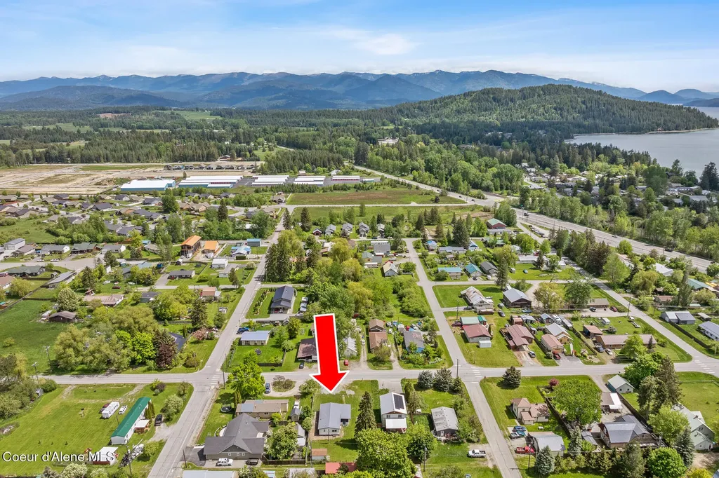 311 N Main Street Kootenai ID 83840
