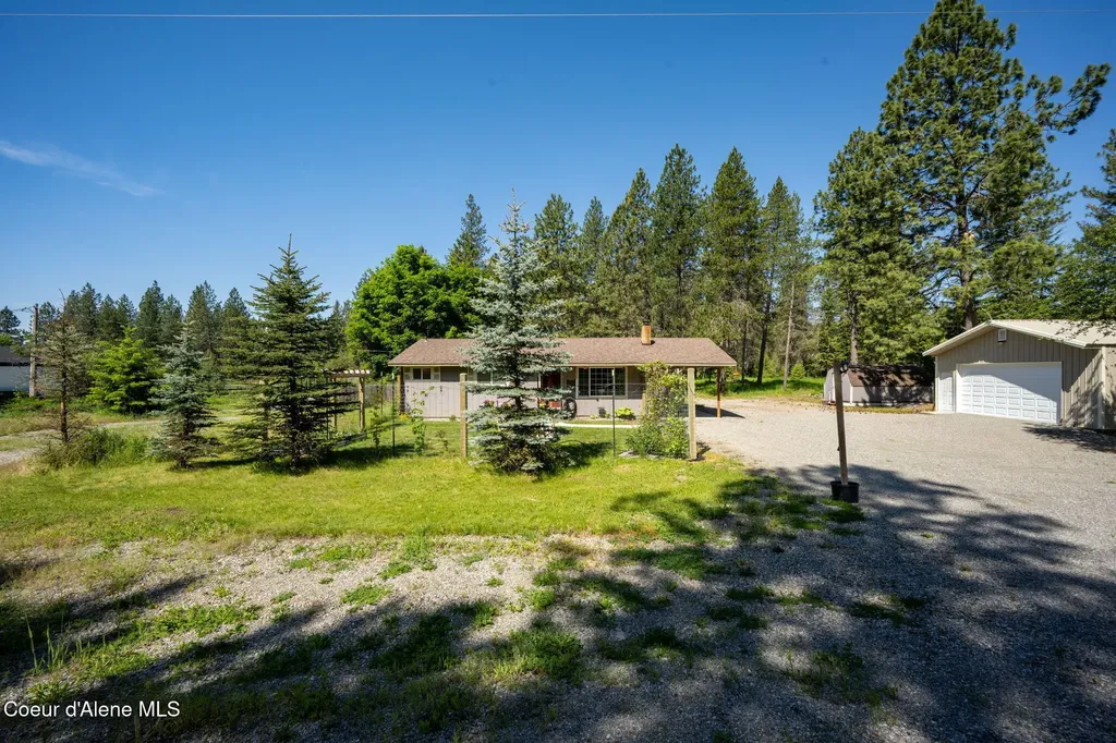 16761 N Pinewood Way Hayden ID 83835