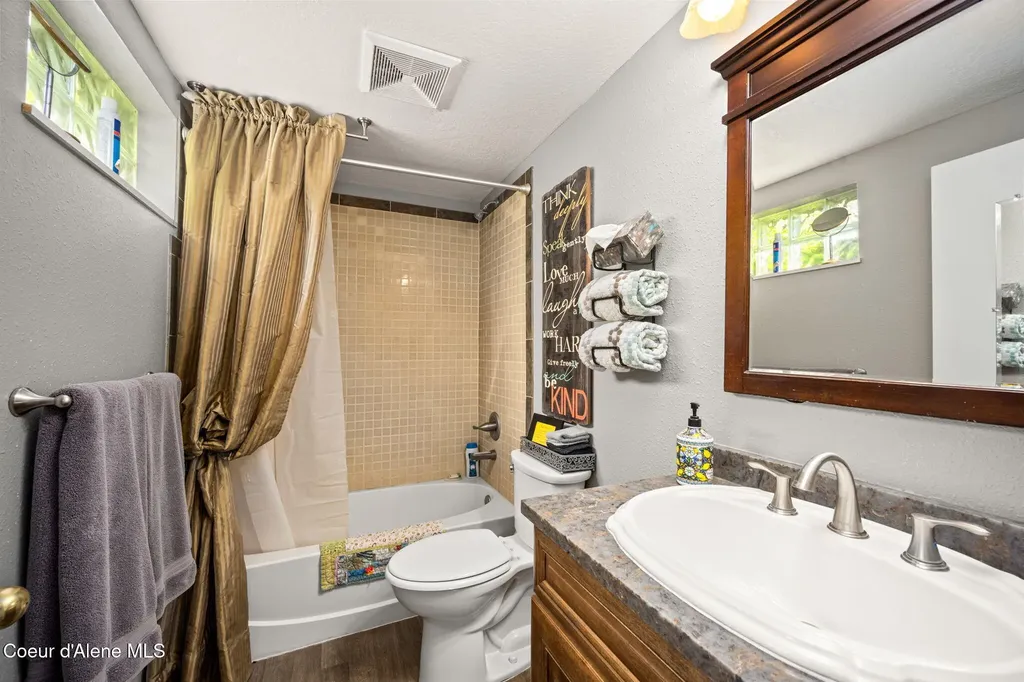 16761 N Pinewood Way Hayden ID 83835