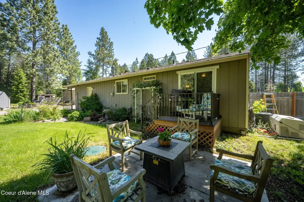 16761 N Pinewood Way Hayden ID 83835
