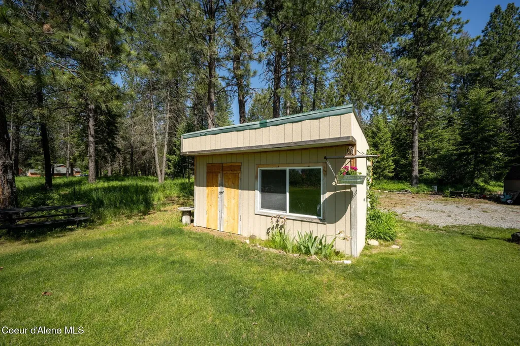 16761 N Pinewood Way Hayden ID 83835
