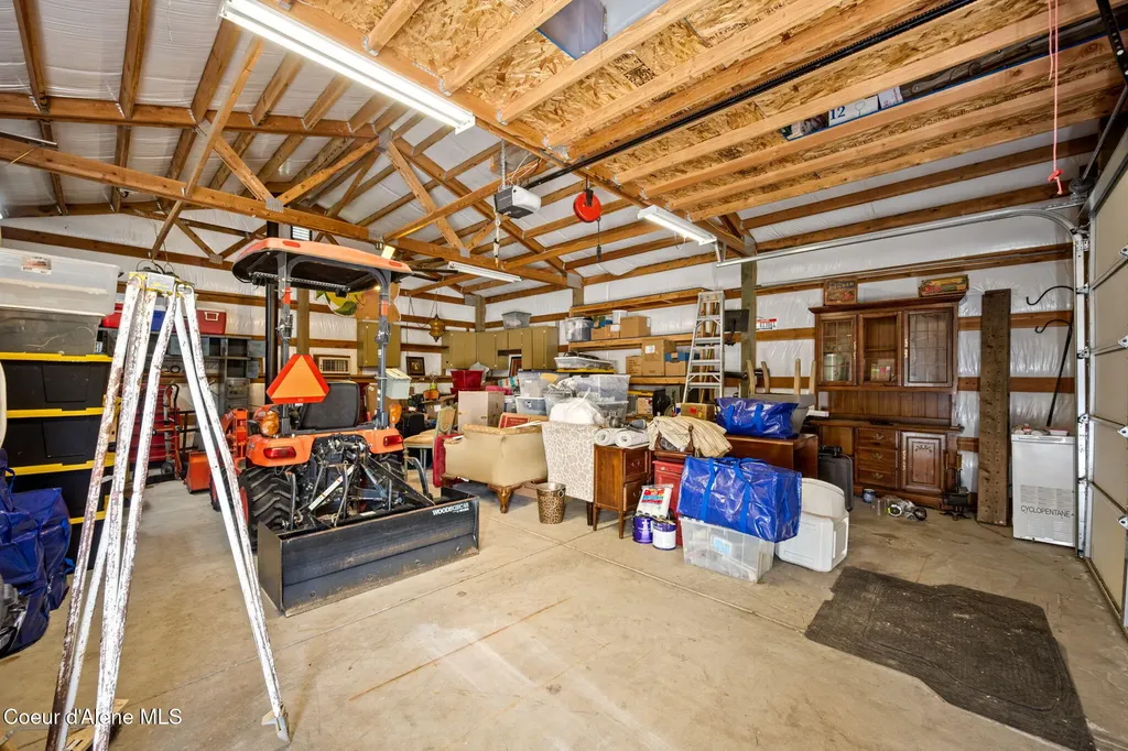 16761 N Pinewood Way Hayden ID 83835