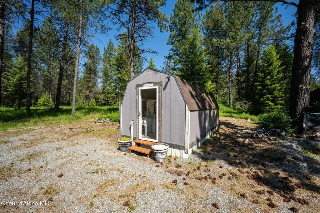 16761 N Pinewood Way Hayden ID 83835