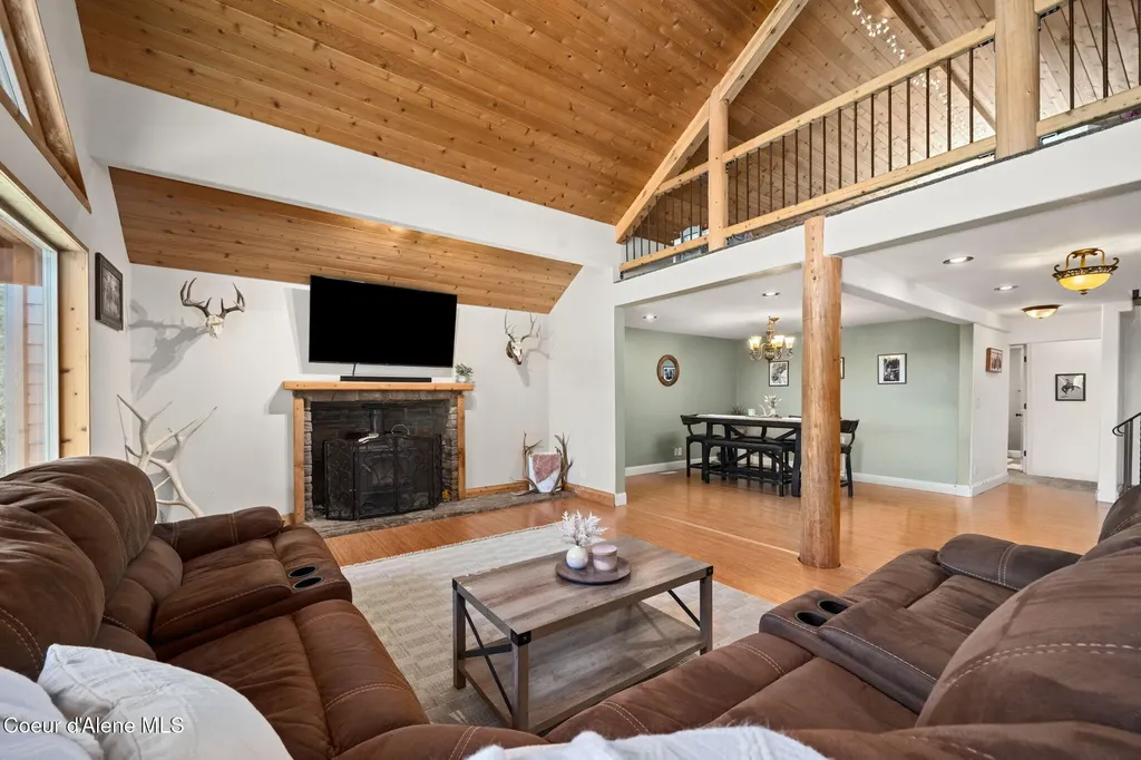 357 Hunt Gulch Road Kingston ID 83839