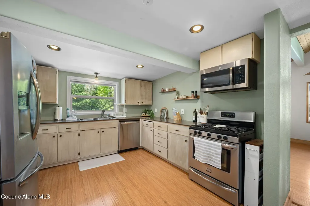 357 Hunt Gulch Road Kingston ID 83839