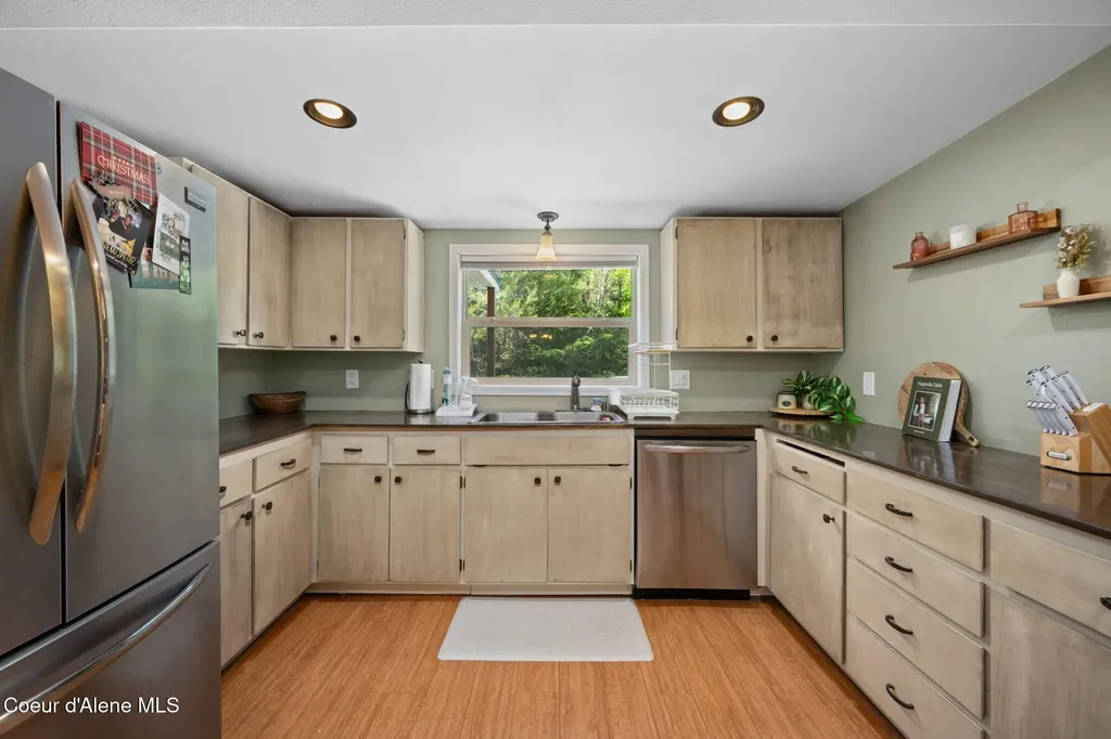 357 Hunt Gulch Road Kingston ID 83839
