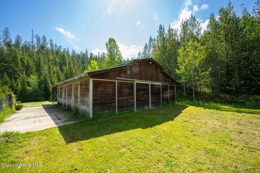 357 Hunt Gulch Road Kingston ID 83839