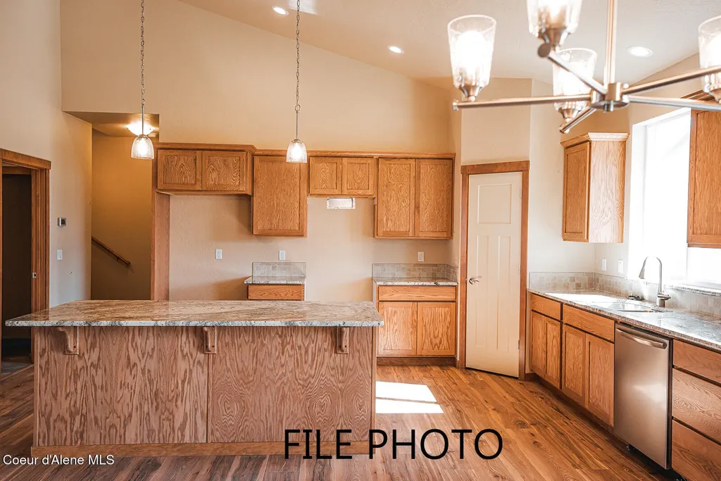 4500 E Davin Drive Post Falls ID 83854