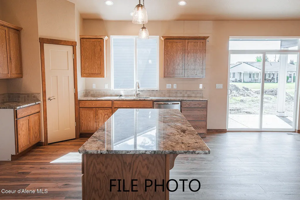 4500 E Davin Drive Post Falls ID 83854
