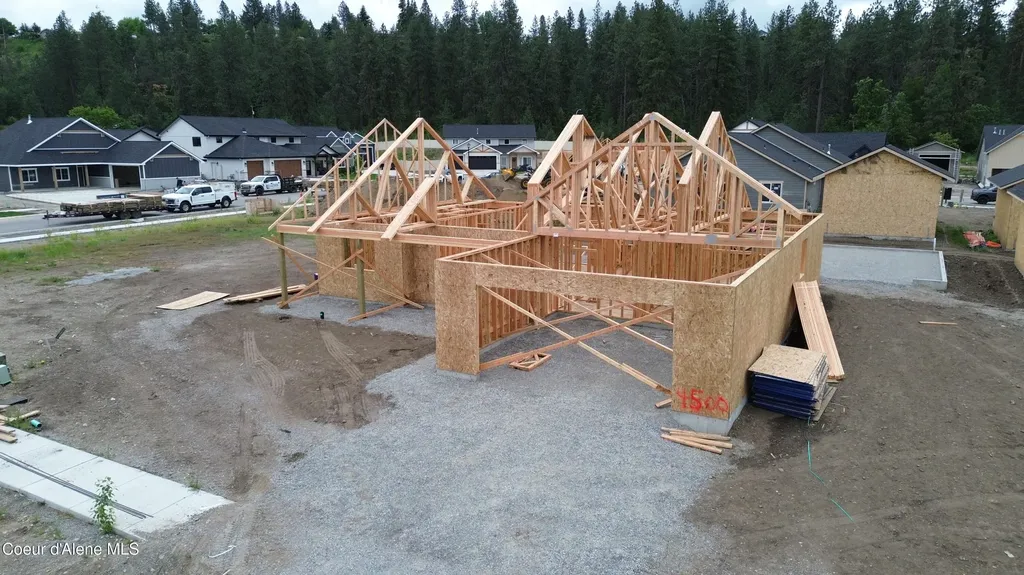 4500 E Davin Drive Post Falls ID 83854