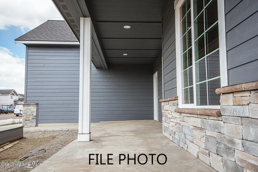 4500 E Davin Drive Post Falls ID 83854