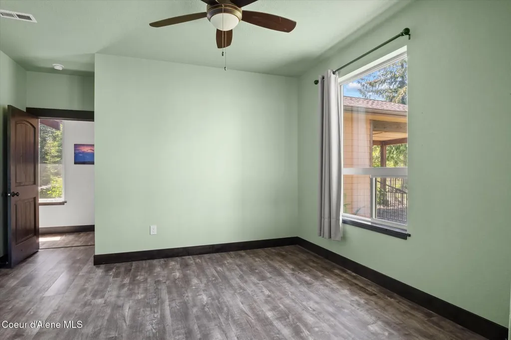 153 Ocean Front Place Naples ID 83847