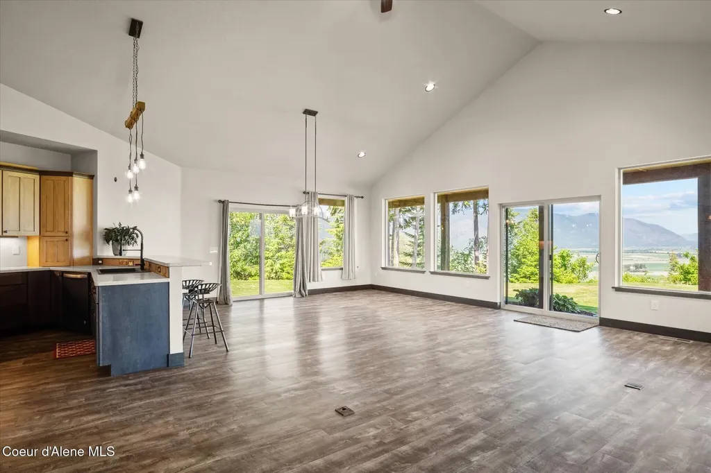 153 Ocean Front Place Naples ID 83847