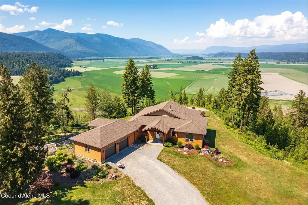 153 Ocean Front Place Naples ID 83847
