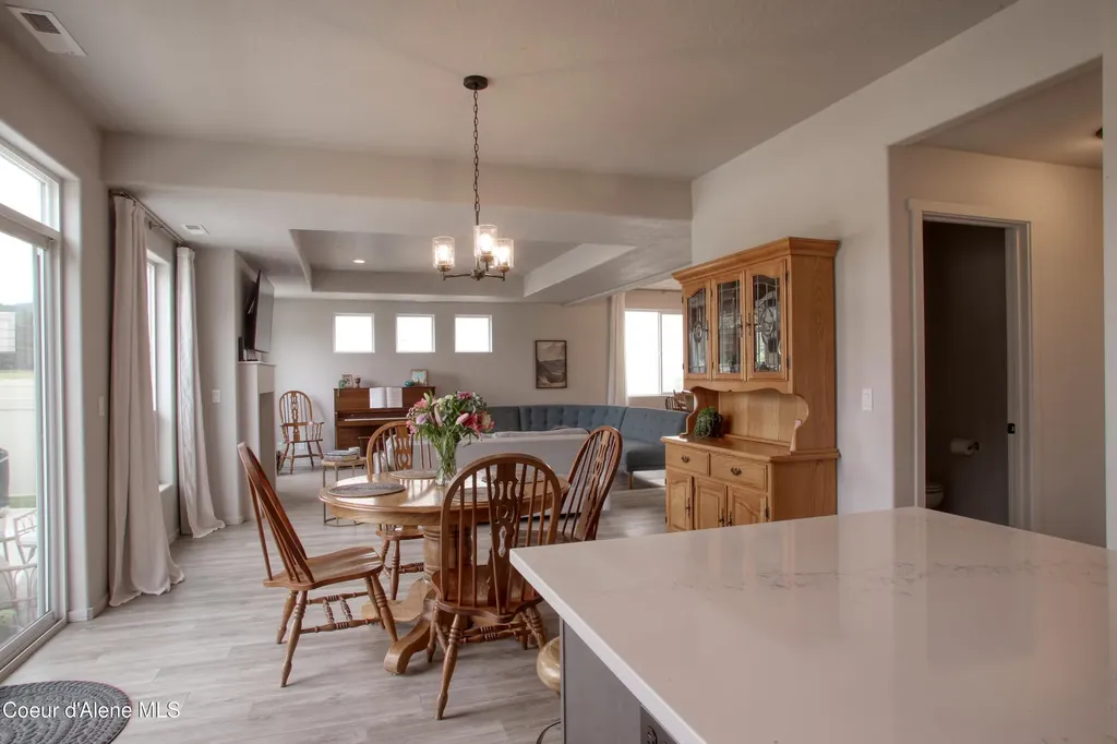 6489 W Astoria Loop Rathdrum ID 83858