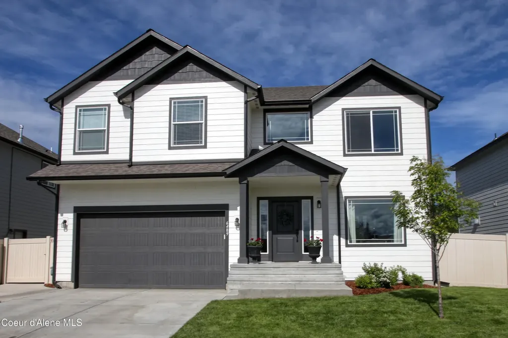 6489 W Astoria Loop Rathdrum ID 83858