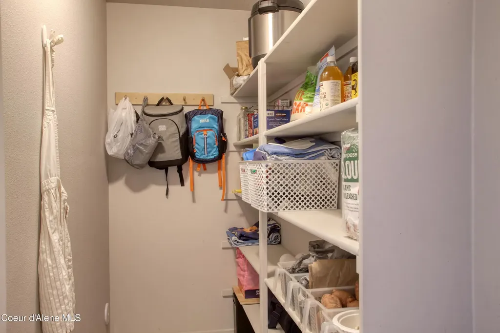 6489 W Astoria Loop Rathdrum ID 83858