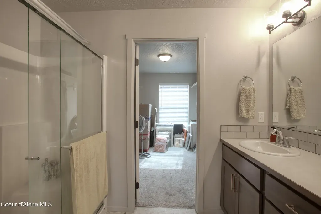 6489 W Astoria Loop Rathdrum ID 83858