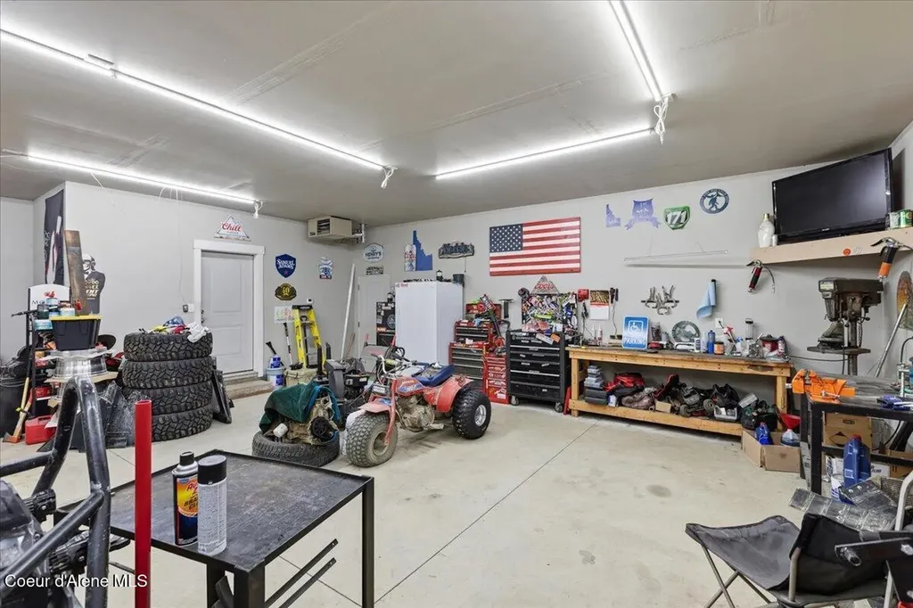5109 W Jefferson Street Spirit Lake ID 83869
