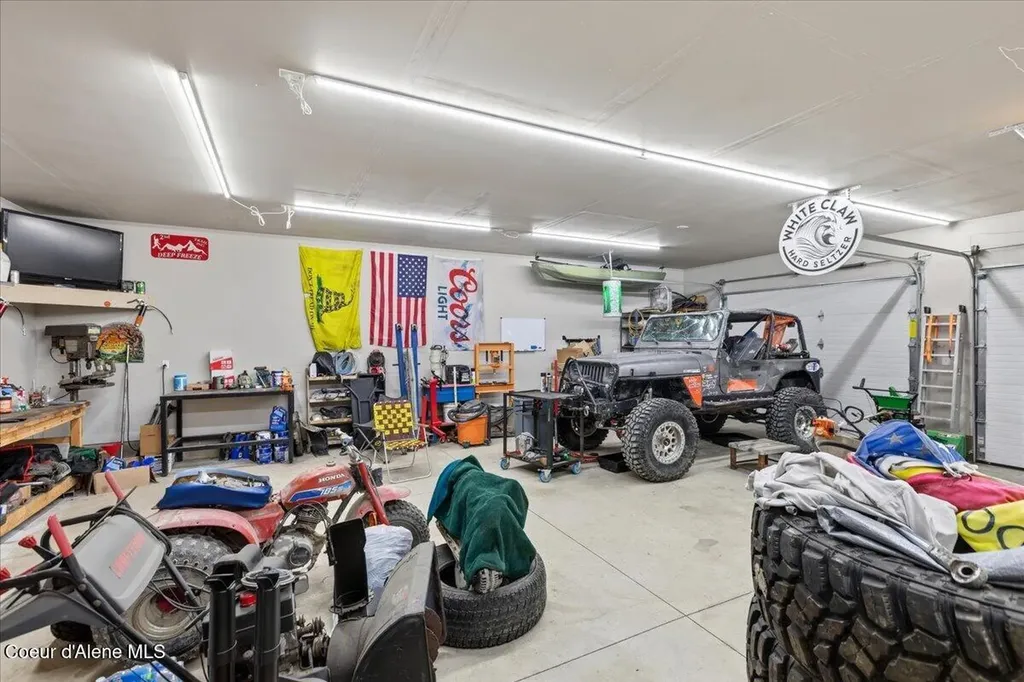 5109 W Jefferson Street Spirit Lake ID 83869