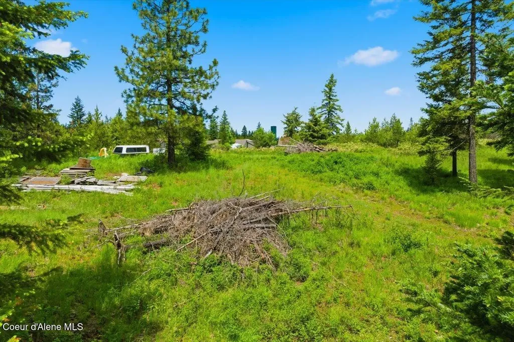 5109 W Jefferson Street Spirit Lake ID 83869