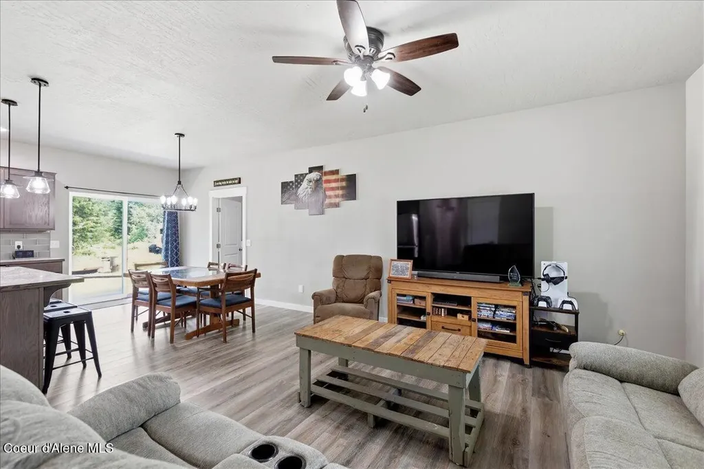 5109 W Jefferson Street Spirit Lake ID 83869
