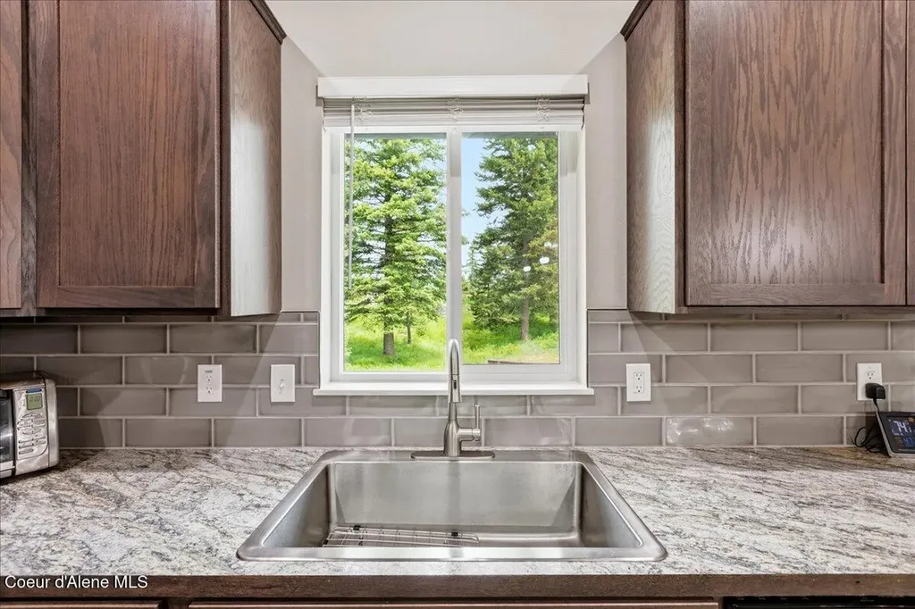 5109 W Jefferson Street Spirit Lake ID 83869