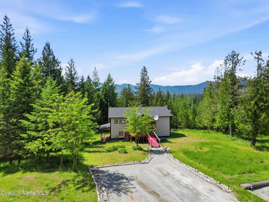 775 Three Bears Road Priest River ID 83856