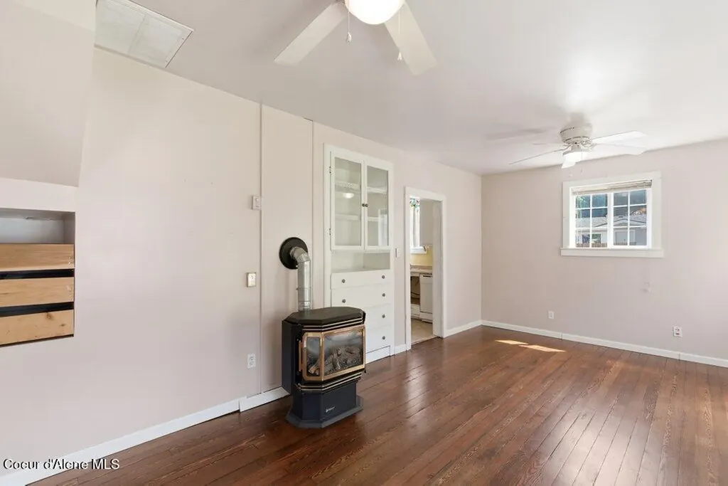 120 Northview Avenue Smelterville ID 83868