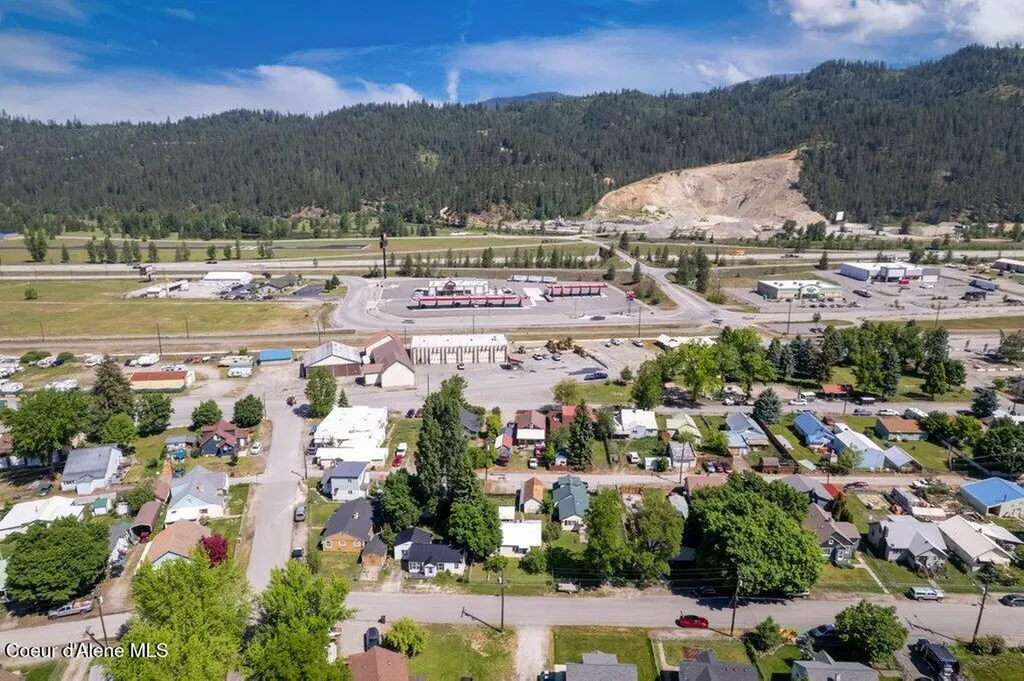 120 Northview Avenue Smelterville ID 83868