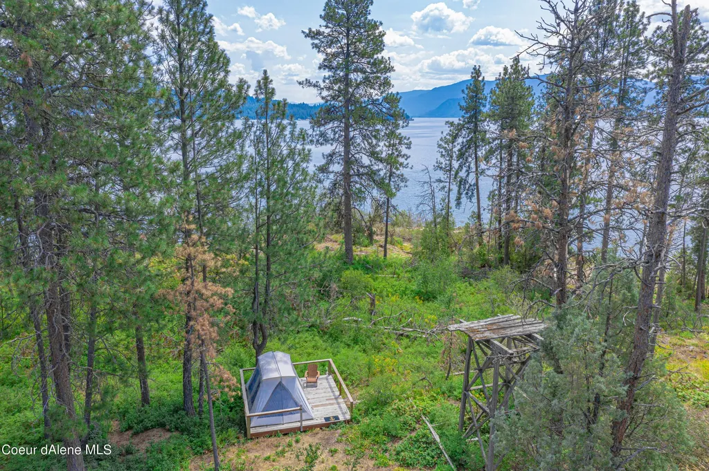 Cottage Island Hope ID 83836