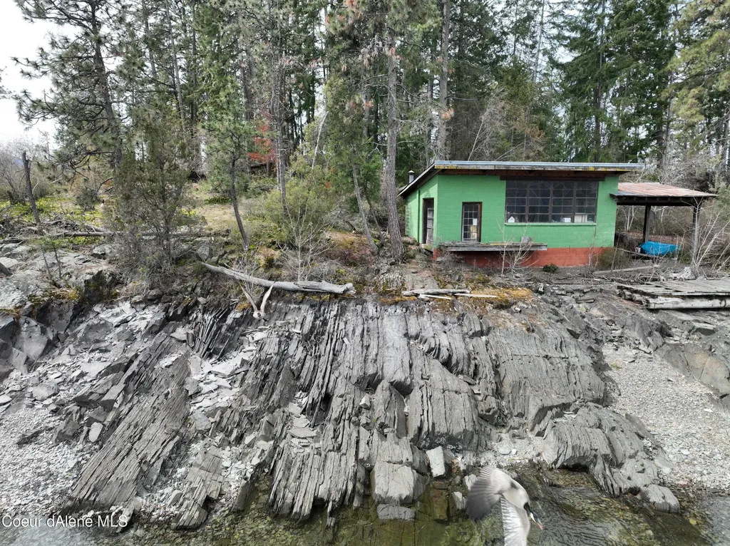 Cottage Island Hope ID 83836