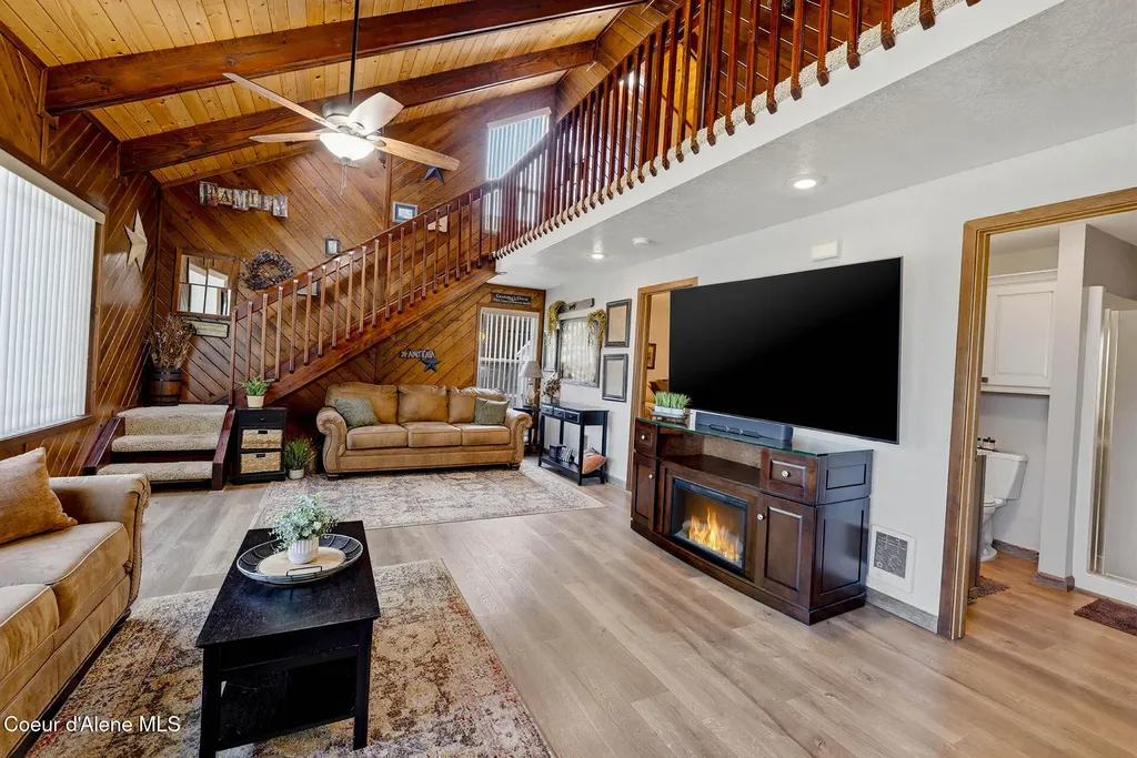 22873 S Lakeshore Drive Worley ID 83876