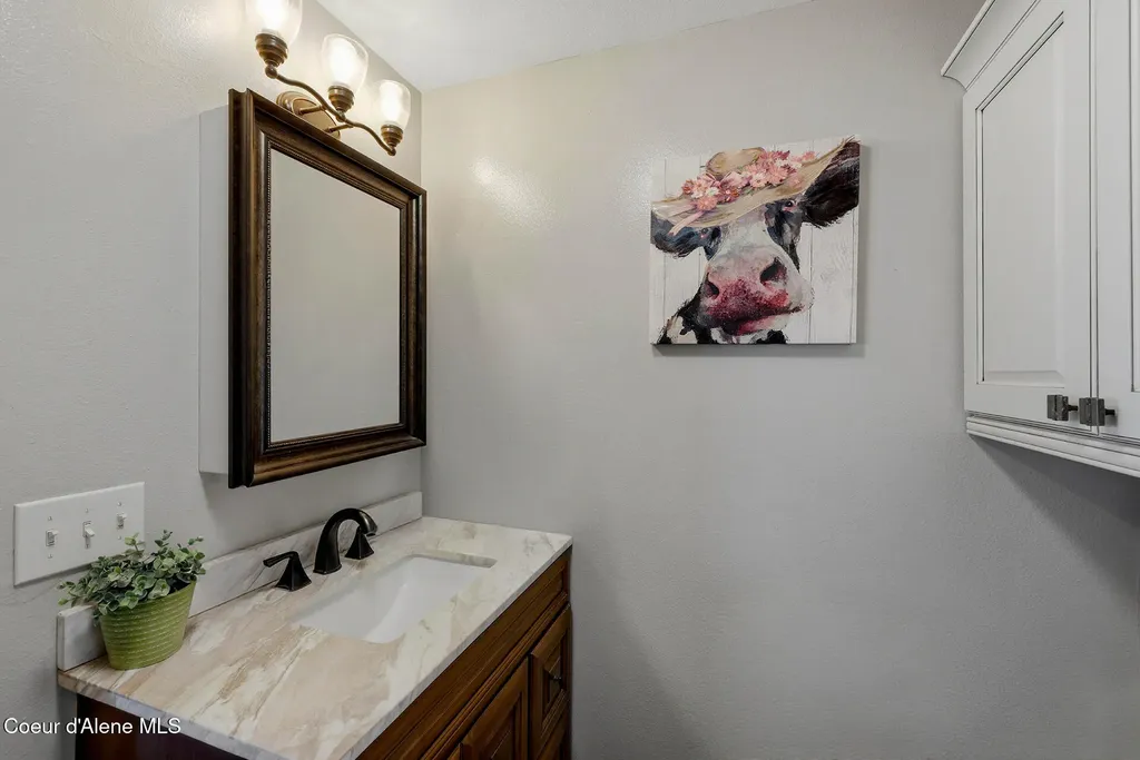 22873 S Lakeshore Drive Worley ID 83876
