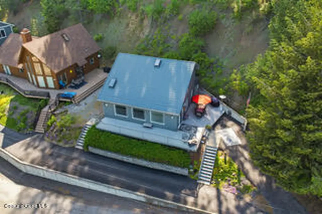 22873 S Lakeshore Drive Worley ID 83876