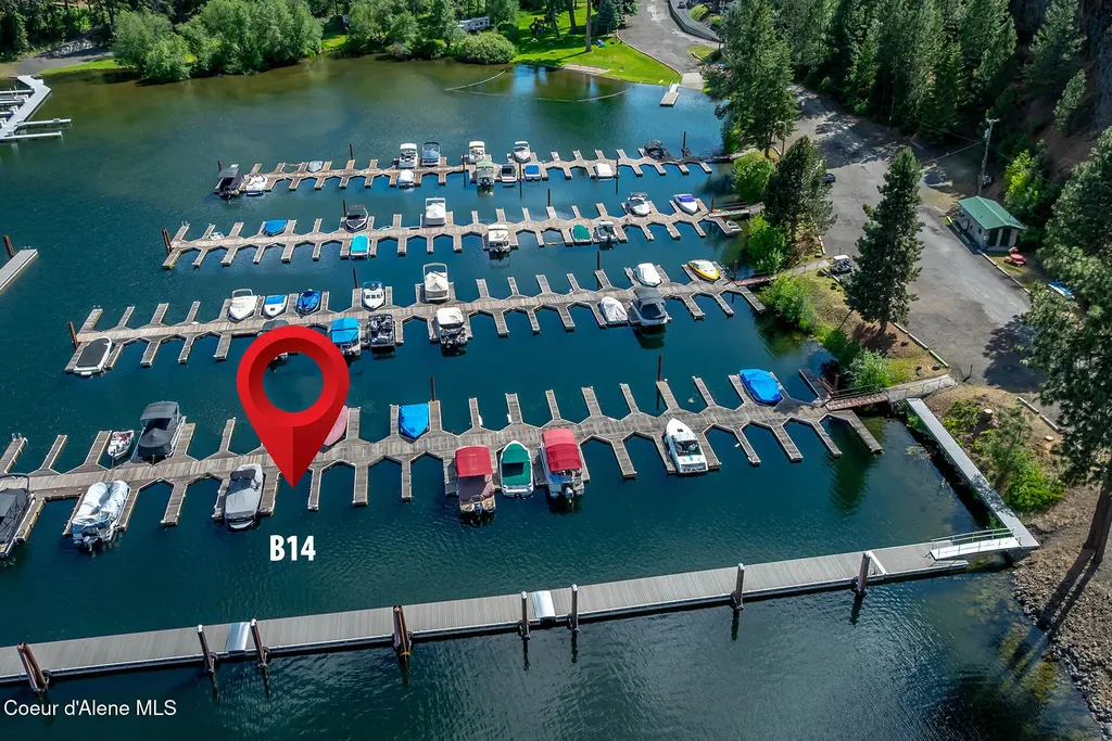 22873 S Lakeshore Drive Worley ID 83876