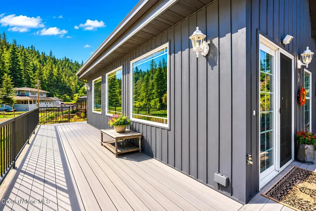 22873 S Lakeshore Drive Worley ID 83876