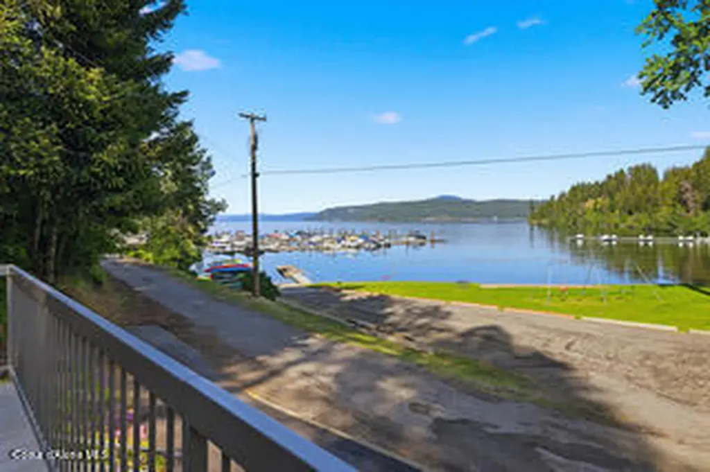 22873 S Lakeshore Drive Worley ID 83876