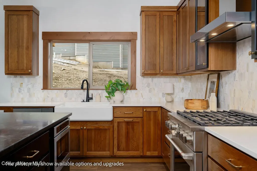 11958 N Rocking R Road Hayden ID 83835